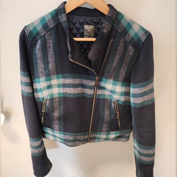 GAP Cropped Plaid Jacket - Picture 2 of 9